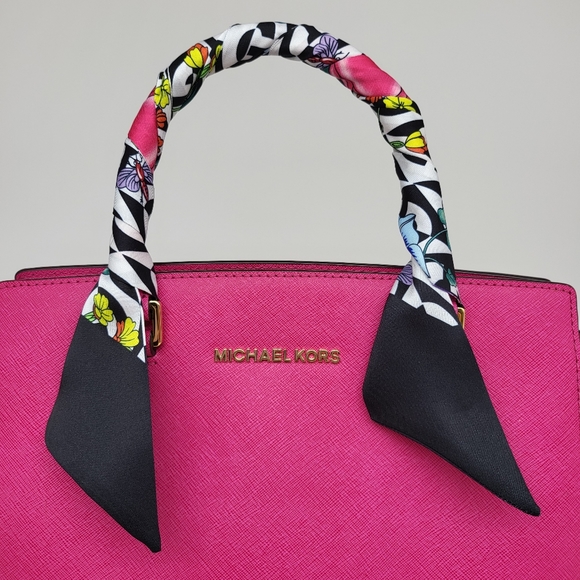 New Monogram Silk Skinny Scarf Twilly - Picture 4 of 6